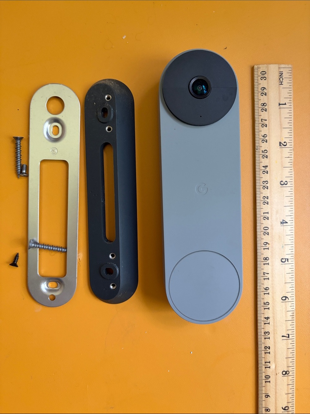google Nest Doorbell - battery powered Gray and Black